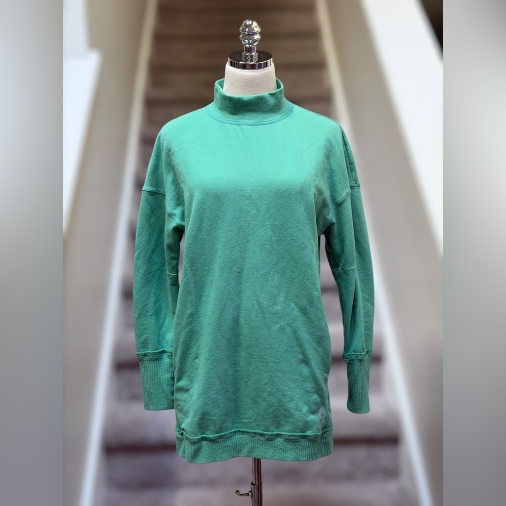 FreePeople Movement Oversized Mock Neck Back Zip Green Longline Sweatshirt Tunic